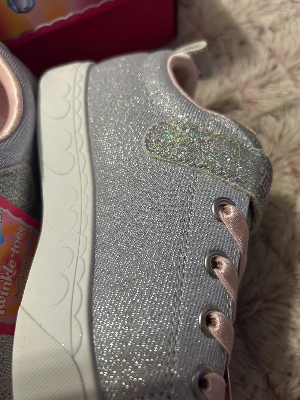 Skechers Twinkle Toes Light  Up Silver Glitter Sneakers  size 2.5